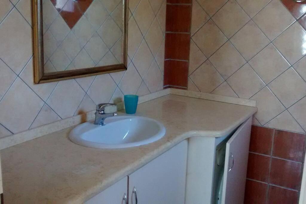 Vitaládes Villa Adriatica מראה חיצוני תמונה